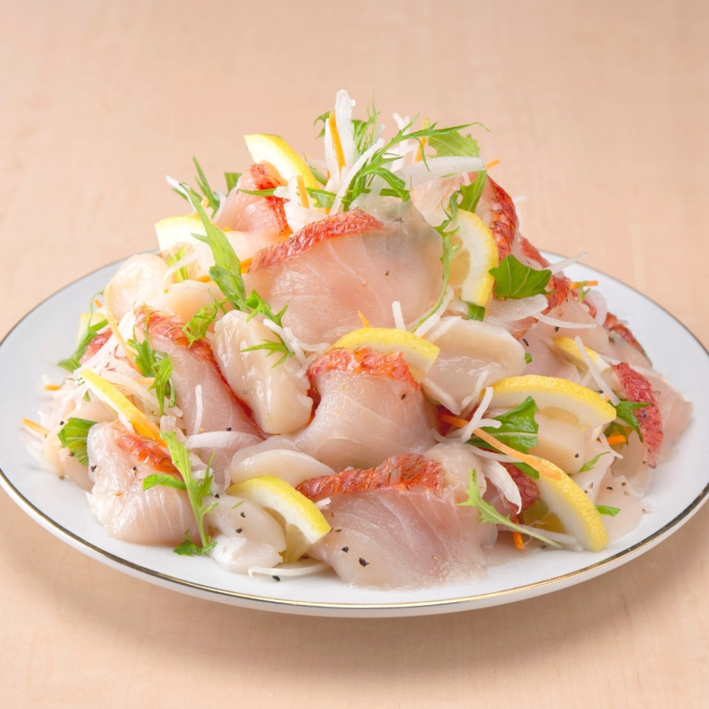 金目鯛と帆立のカルパッチョ風サラダ