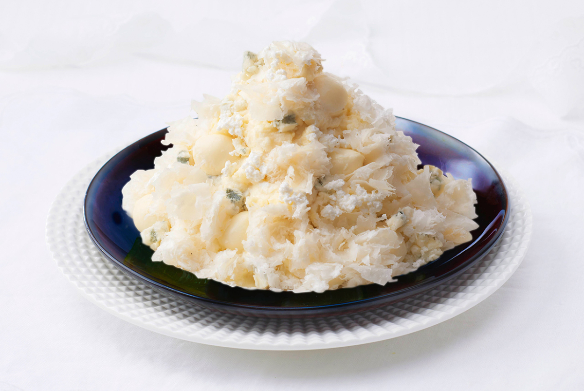 5種チーズのホワイトサラダ