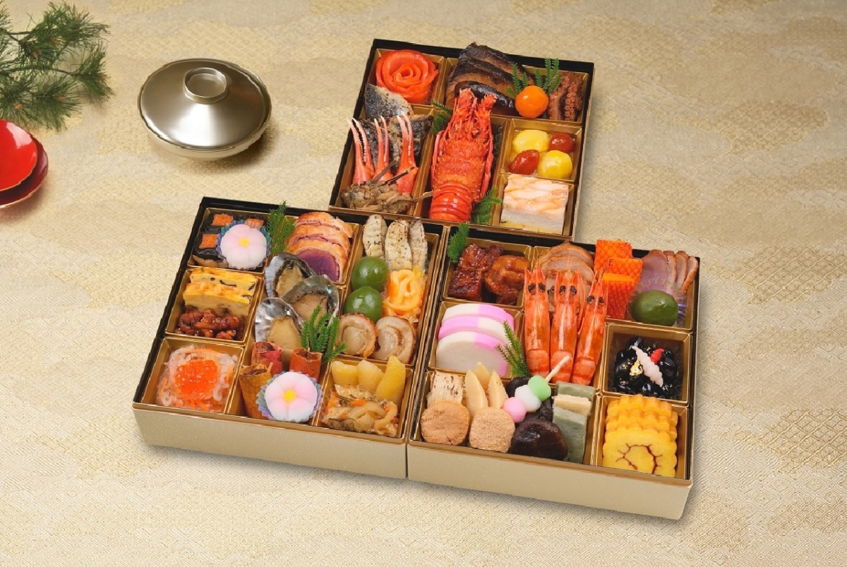 おせち 豪華三段重