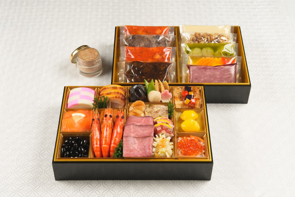 迎春おせちと贅沢惣菜セット